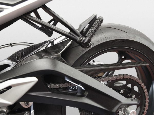 Triumph Street Triple 765 R/S/RS Rear Wheel Hugger/Fender, Glossy Carbon Fiber – CRB89L DBK