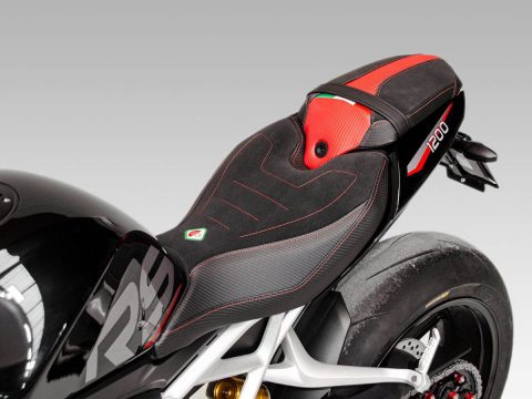 Triumph Speed Triple 1200 RS/RR Seat Cover - CSSTC01 DBK