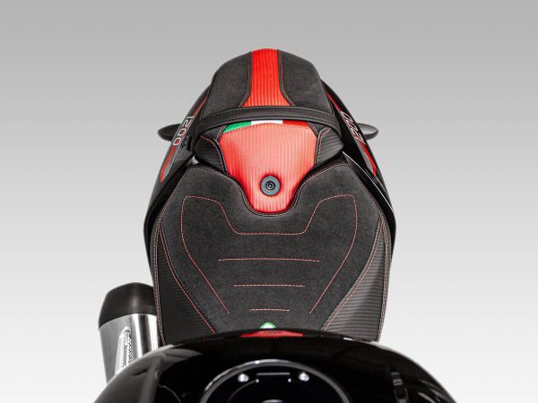 Triumph Speed Triple 1200 RS/RR Seat Cover - CSSTC01 DBK