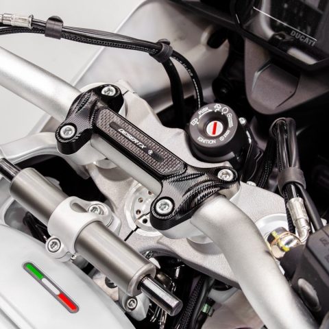 Ducati-DesertX-handlebar-top-clamp-bm17-dbk