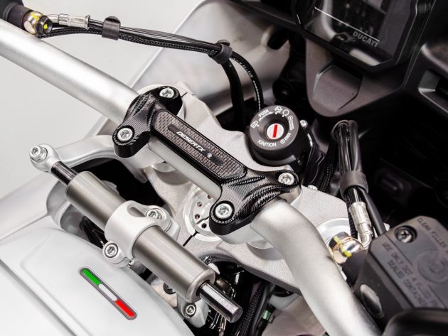 Ducati-DesertX-handlebar-top-clamp-bm17-dbk