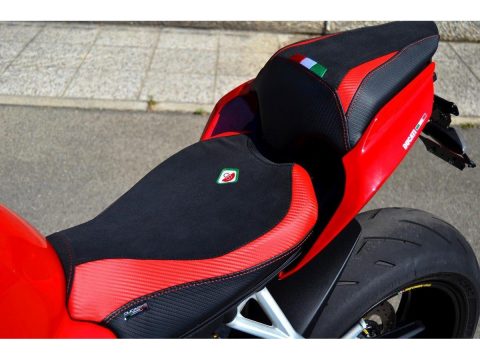 Ducati Streetfighter V4 Seat Cover – CSSF01 DBK
