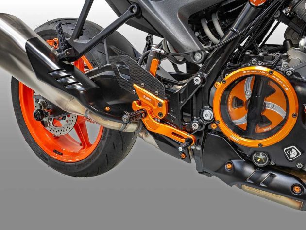 KTM 990 Duke Adjustable Rearsets - PRKTM01 DBK