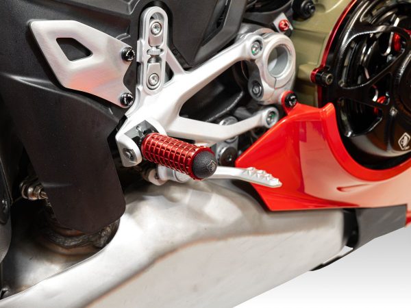 Panigale V4 Foot Peg Adapters - KAPM16D DBK - Image 3